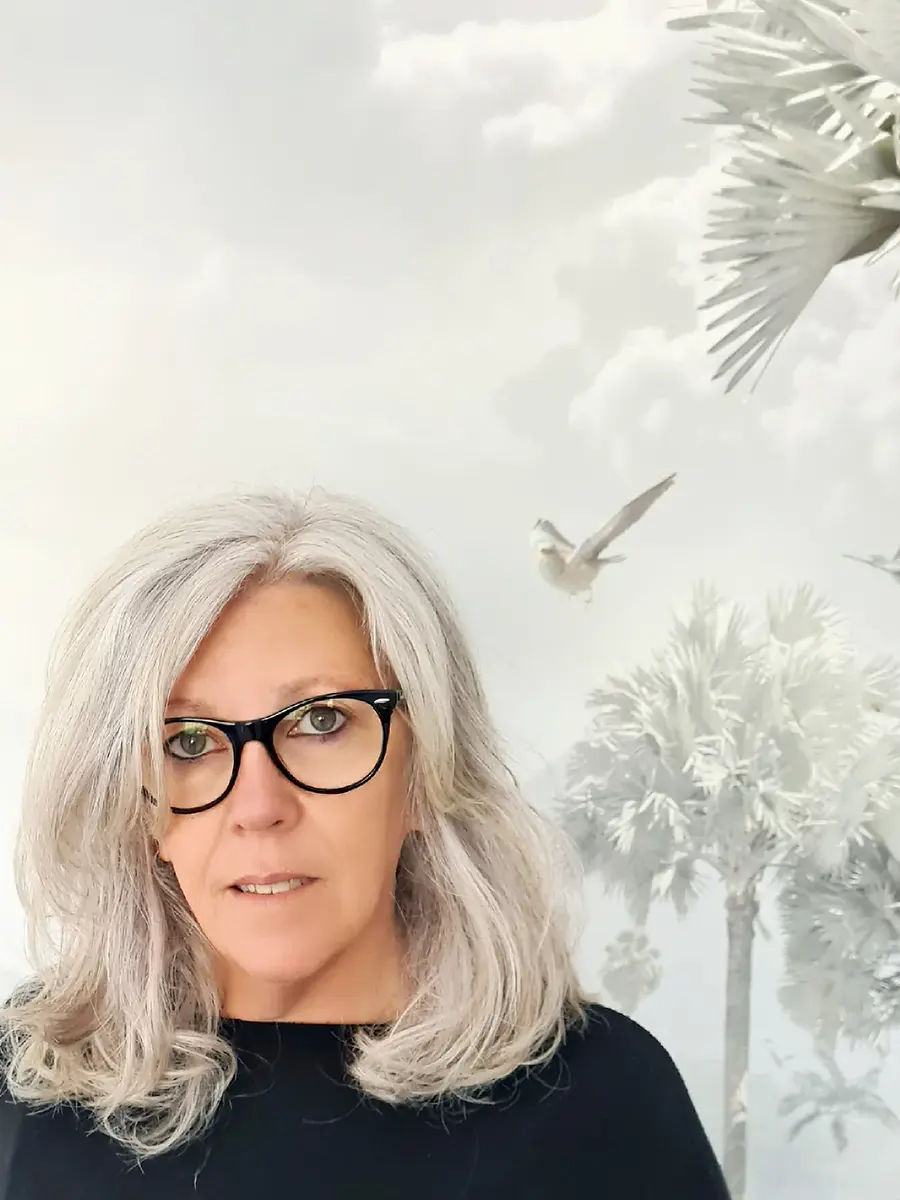 Artist Valerie Sparks